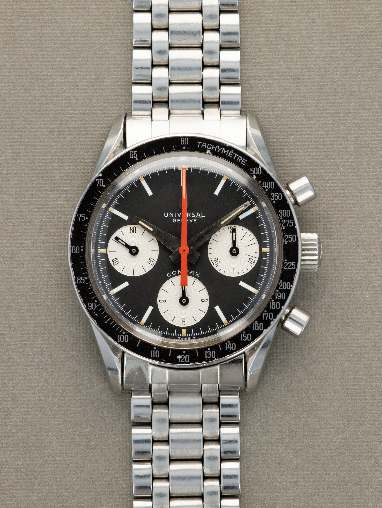 Universal Genève Compax Ref. 885103/01 - 'Evil Nina'
