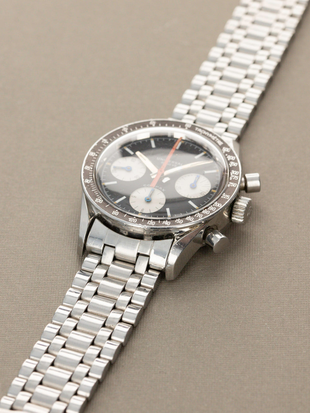 Universal Genève Compax Ref. 885103/01 - 'Evil Nina'