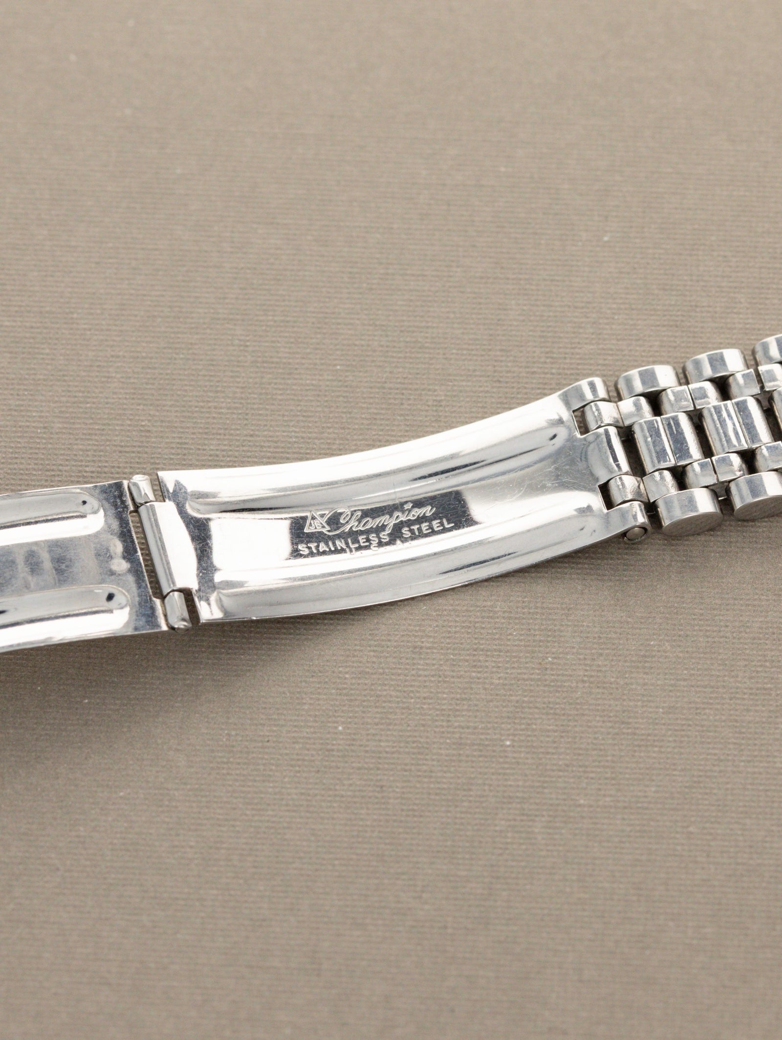 Universal Genève Compax Ref. 885103/01 - 'Evil Nina'